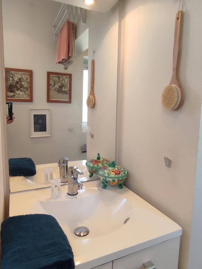 Paris Authentic House Small, Bright And Calm Studio Exterior foto