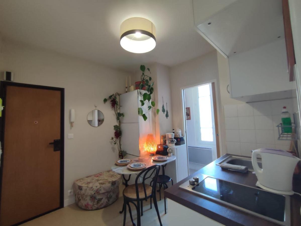Paris Authentic House Small, Bright And Calm Studio Exterior foto